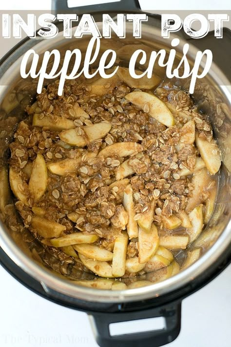 instant pot apple crisp 2 Apples Instant Pot Recipes, Cracker Barrel Baked Apples, Instant Pot Apple Crisp, Instant Pot Desserts, Instant Pots, Best Apple Crisp Recipe, Crisp Topping, Crisp Desserts, Caramelized Apples