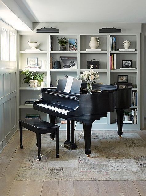 Grand Piano Decor, Home Library Study, Piano Room Design, Grand Piano Living Room, Piano Styling, Grand Piano Room, House Piano, Stairs Steel, Library Lights