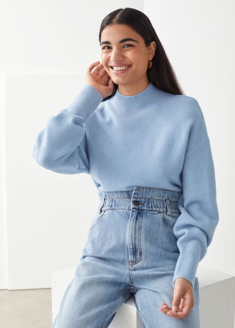 Mock Neck Sweater - Light Blue - Sweaters - & Other Stories Capsule Wardrobe Essentials, Monochrome Outfit, Pullover Outfit, Light Blue Sweater, Blue Outfit, Blue Sweater, Fashion Story, Cool Sweaters, Mock Neck Sweater