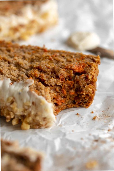 Carrot Cake Banana Bread, Cake Banana Bread, Carrot Banana Cake, Simply Food, Cake Banana, Gluten Free Carrot Cake, Gluten Free Banana Bread, Gluten Free Snacks, Simply Recipes