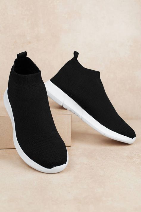 Benda Aesthetic, Blouse Inspiration, Sports Shoes For Girls, Beige Ankle Boots, Blush Decor, Black Slip On Shoes, Sock Sneakers, Black Slip On, Socks Sneakers