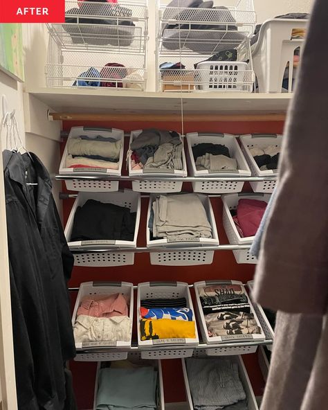 Laundry Basket Closet Ideas, No Fold Closet, Closet Laundry Basket, Tidy Wardrobe, Dresser Top Organization Ideas, Room Improvement, Laundry System, Closet Hacks, Laundry Basket Organization