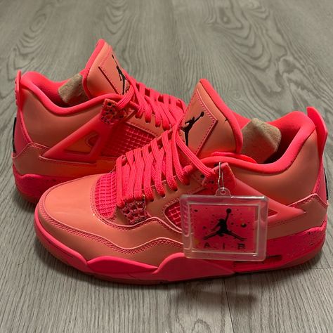 Hot Pink. Size 7. Never Worn. Still Have Original Box But The Box Is Worn Warped From Moving. Same Shoes Brand New On Stockx Selling For Almost $500 Jordan Shoes Women, Gabby Birthday, Girly Sneakers, Shoe References, Pretty Sneakers, Pretty Heels, Nike Shoes Girls, Pretty Shoes Sneakers, Jordan Shoes Retro