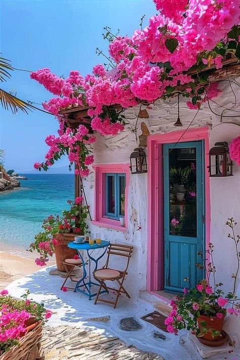 Pink Mediterranean Aesthetic, نباتات منزلية, Dream Life House, Deco Originale, Dream Beach, Pink Houses, Bougainvillea, Jolie Photo, Beautiful Places To Travel