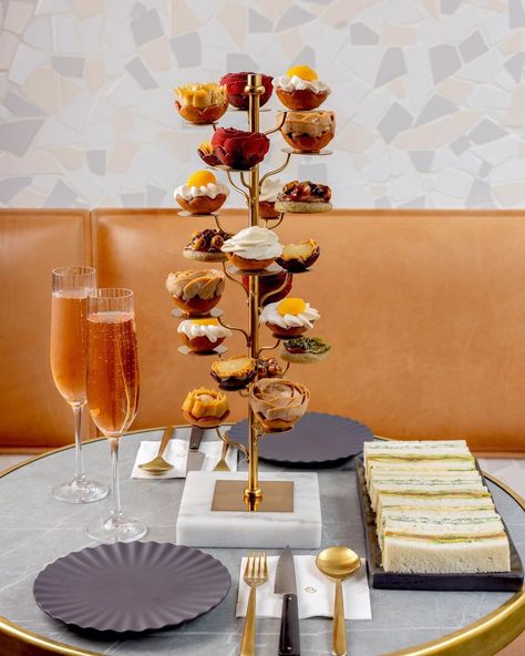 Tea-time avec ou sans #champagne? 🥂 | Instagram Champagne Afternoon Tea Party, Champagne In Paris, Champagne Toast Collection, Champagne Toast Candle, Pommery Champagne France, Afternoon Tea, Tea Time, Champagne, Tea