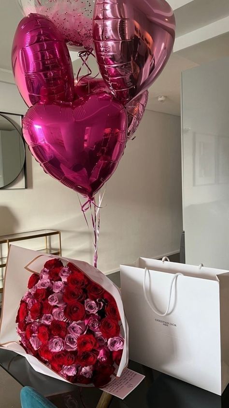 777 Flowers Balloons, Luxury Flower Bouquets, Boquette Flowers, Nothing But Flowers, Flower Therapy, Dream Gift, Beautiful Bouquet Of Flowers, Luxury Flowers, Money And Happiness