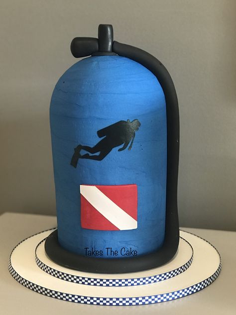 Air tank cake Scuba Diver Cake Ideas, Scuba Diving Cake Ideas, Diving Cake Ideas, Scuba Diving Birthday Cake, Scuba Diving Cake, Diver Cake, Scuba Cake, Diving Cake, Swimming Pool Cake