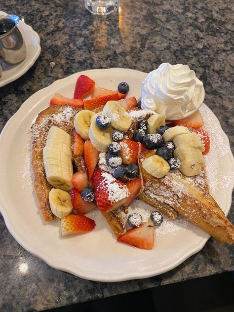 breakfast beach california food san diego ocean la jolla aesthetic west coast sunset summer San Diego Breakfast, California Breakfast, California Food, Cali Life, Sunset Summer, Beach California, La Jolla, Aesthetic Food, West Coast