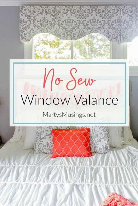 How to Make an Easy and Cheap DIY No Sew Place Mat Pillow Tiny Window Curtains Ideas, Diy Window Valance, Window Valance Diy, Diy Valance, Window Cornice, Cornice Board, Window Cornices, Window Valances, Unique Window