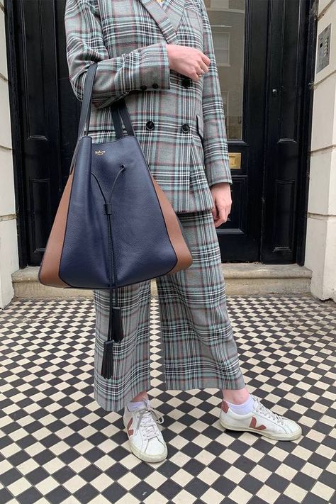 Best Mulberry Handbags: Shop Our Favourite Styles Here | Who What Wear UK Mulberry Amberley, Mulberry Bags, Mulberry Handbags, Mulberry Bag, Tote Outfit, Chain Top, Summer Suits, Trending Handbag, Fashion People