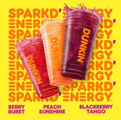 Exciting news for Dunkin' fans! The Spring menu for 2024 is dropping on February 21st. Get ready for a taste sensation with the Churro Signature Latte, churro donut, and breakfast empanadas. Don't miss the Sparkd’ Energy, a unique blend of caffeinated flavor syrup and sparkling water. Pastel Drinks, Breakfast Empanadas, Drink Ads, Churro Donuts, Beverage Poster, Spring Menu, Fashion Poster Design, Drinks Brands, Chocolate Chip Banana Bread