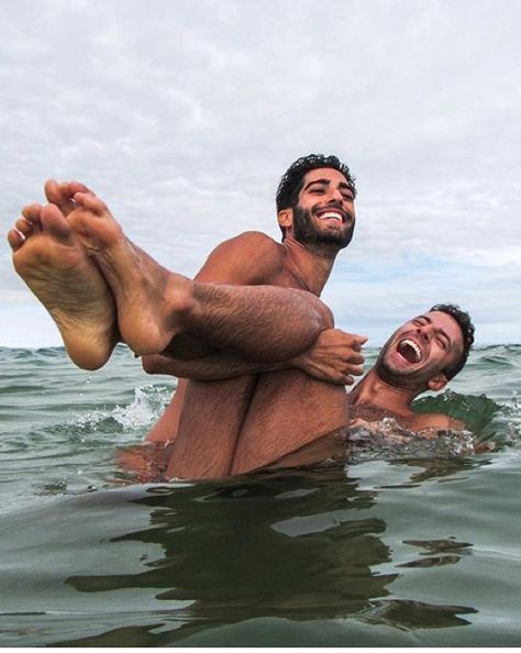 Pro Surfers, No Shoes, Gay Aesthetic, Wedding Couple Poses Photography, Gay Romance, Brotherly Love, Men Beach, Gay Love, Man In Love