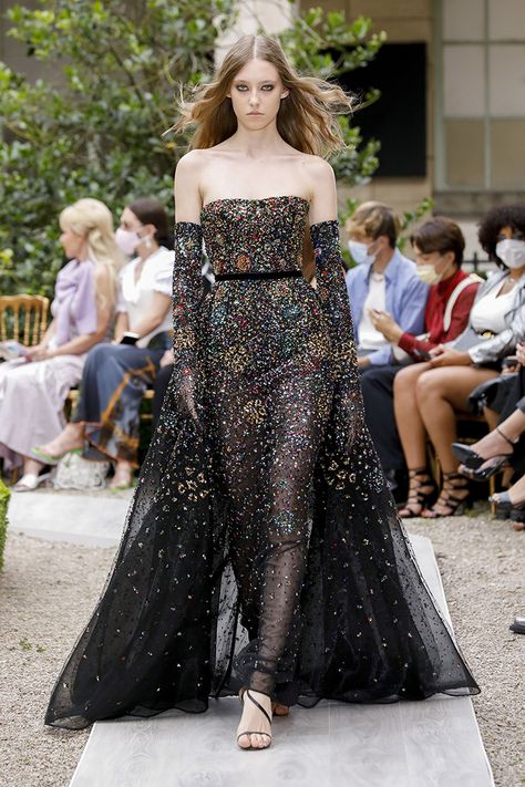 Zuhair Murad Haute Couture, Runway Gowns, Royal Dresses, Couture Week, Zuhair Murad, Gorgeous Gowns, Fashion Show Collection, Couture Collection, Beautiful Gowns