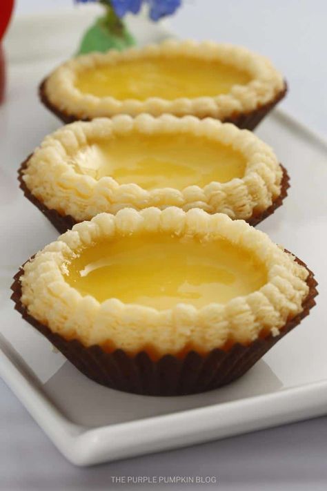 Egg Custard Tarts, Chinese Egg Tart, Hong Kong Egg Tart, Egg Tart Recipe, Wedding Challenge, Kong Recipes, Curry Puffs, Portuguese Egg Tart, Custard Tarts