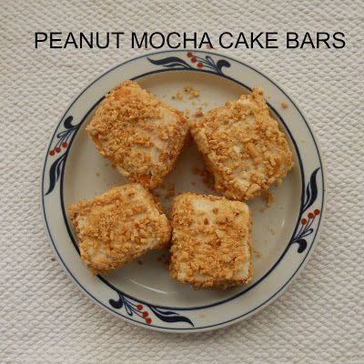 PEANUT MOCHA CAKE BARS @keyingredient #cake #peanutbutter #easy Mocha Cakes, Mocha Bars, Moose Cake, Mugcake Recipe, Peanut Cake, Cake Bars Recipe, Mocha Cake, Delicious Cake Recipes, Cake Bars