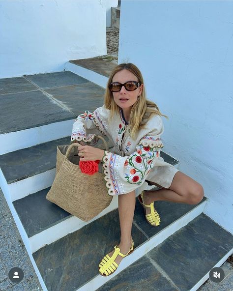 Georgeous @mafaldapatricio wearing our yellow sandals 🐥 Yellow Sandals, May 21, Outfit Inspirations, Spring Summer, Sandals, Yellow, On Instagram, How To Wear, Clothes