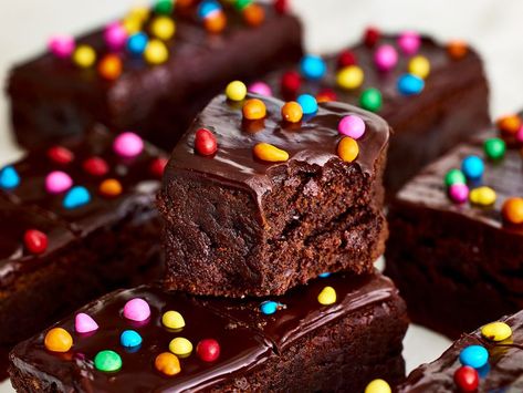 These Copycat Cosmic Brownies Might Be Even Better Than the Original