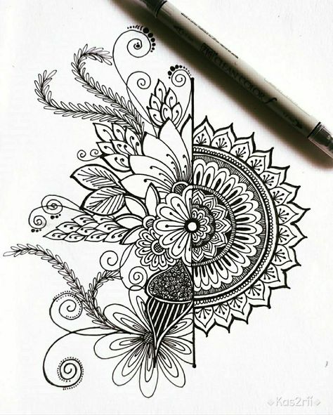 Mandala Art / Freehand Henn Kim, Henna Drawings, Easy Mandala Drawing, Tattoo Parlor, Mandela Art, Quilled Paper Art, Getting Bored, Flash Tattoo Designs, Stone Art Painting