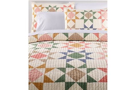 Quilt Collection, Star Patchwork, Traditional Patchwork, Flying Geese Quilt, Circle Quilts, Striped Quilt, Warm Palette, Patchwork Quilt Patterns, Inspire Me Home Decor