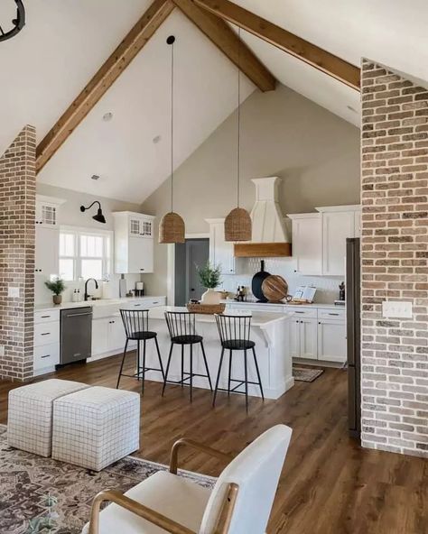 Vaulted Ceiling Ideas, Vaulted Ceiling Lighting, Vaulted Ceiling Kitchen, Vaulted Ceiling Living Room, Brick Columns, Unique House Plans, Kitchen Floor Plans, Barndominium Floor Plans, Kitchen Ceiling