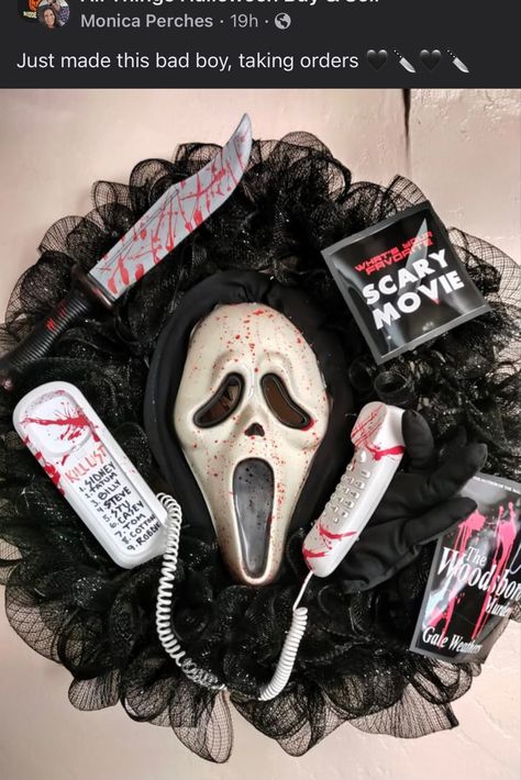 Ghostface Halloween Decor, Scream Movie Halloween Decorations, Ghost Face Wreath, Horror Movie Centerpieces, The Ring Halloween Decoration, Scream Wreath Halloween, Ghostface Wreath, Horror Centerpieces, Horror Movie Wreath