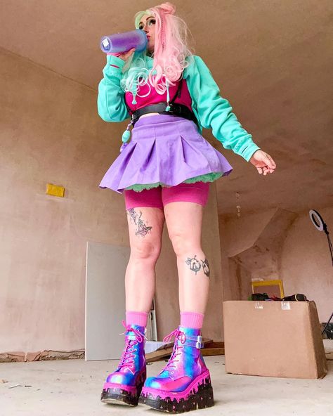 My favourite part about building outfits is matching the colour. Sometimes I don’t realise just how well the colours match until afterwards. I tend to just go with what makes me feel good and happy. Mint, pink and purple are such a vibe. My favourite colours !! #pastelgoth #pastelaesthetic #kawaiifashion #kawaiioutfit #harajukustyle #japanesefashion #pastelfashion #cuteaesthetic #altgirl #pastelpunk #demoniashoes Gamer Girl Aesthetic Outfits, Pastel Punk Fashion, Pastel Punk Outfits, Punk Girl Outfits, Building Outfits, Pastel Punk, Demonia Shoes, Pastel Fashion, Punk Girl