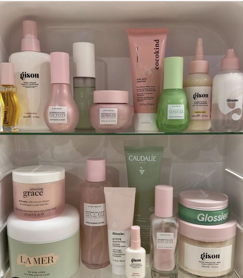 Haut Routine, Sephora Skin Care, Skincare Inspiration, Shower Skin Care, Perfect Skin Care Routine, Pretty Skin Care, Skin Care Items, Body Skin Care Routine, روتين العناية بالبشرة