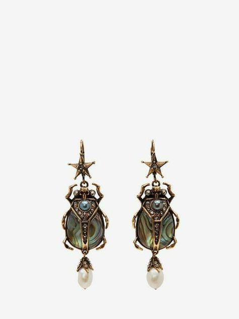 Beetle Earrings, Metal Skull, Dope Jewelry, Metal Stars, Funky Jewelry, Jewelry Lookbook, Fantasy Jewelry, Dream Jewelry, Jewelry Inspo