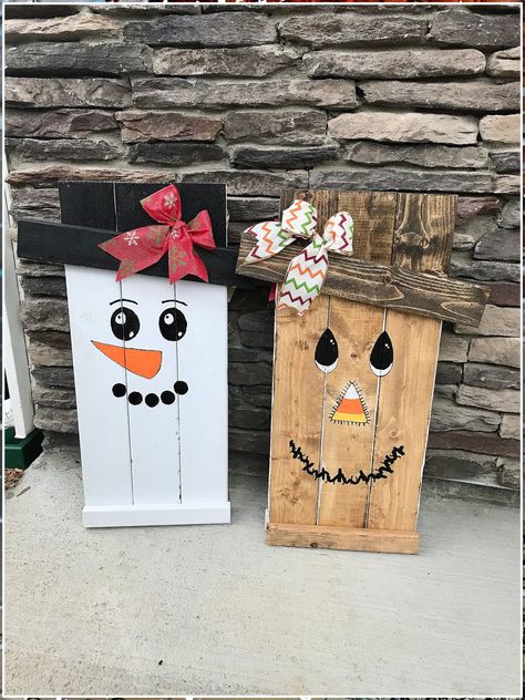 Christmas Wood Crafts - Amazing! I love them - Visit to See More IMMEDIATELY! Halloween Yard Art, Fall Wood Crafts, Wood Snowman, Halloween Wood Crafts, Pallet Crafts, Navidad Diy, Fall Halloween Crafts, Christmas Wood Crafts, Home Decor Christmas