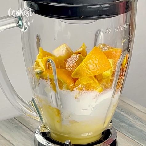 Orange Blender Cake, Cake Blender, Blender Cake, Whole Orange Cake, Squash Cakes, Almond Flour Bread, Cookist Wow, Orange Cake Recipe, Copykat Recipes