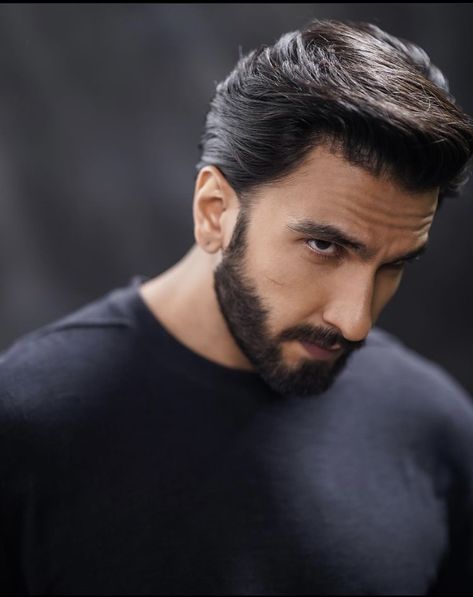 Ranveer Singh Beard, Long Hair And Beard, Ranveer Singh Hairstyle, Eid 2024, Famous Dialogues, Stylish Men Wear, Mens Hairstyles With Beard, Gorgeous Guys, Modern Mullet