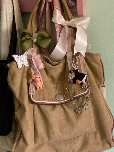 Decorated Bag, Mary Macdonald, Decorated Tote Bags, Cool Cool Cool, Purse Decorations, Corduroy Tote Bag, Decorated Bags, Marauders Era, Cute Heart