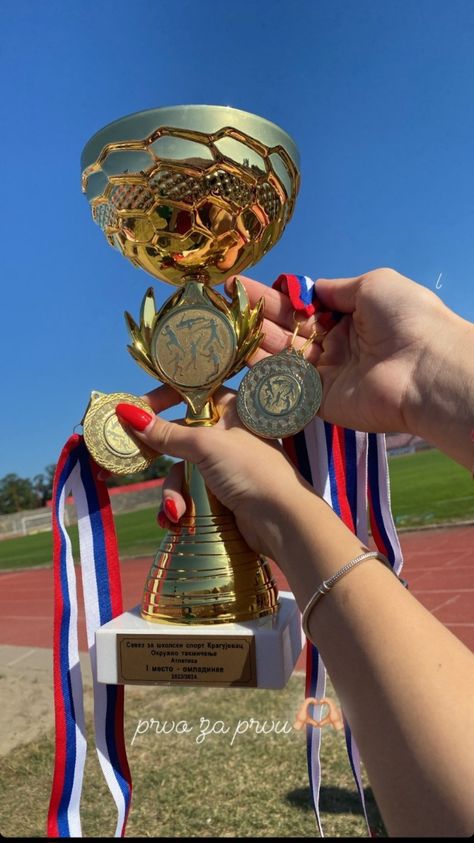 #track #trackandfiel #athletics #firstplace #throphy Track And Field Medals, Track Medals Aesthetic, 2025 Vision Board Athlete, Track Vision Board, Track Medals, Track Szn, Teacher Vision Board, Fields Medal, Running Medal Display