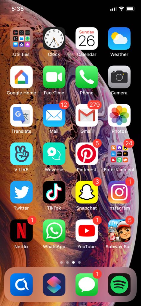 Organize Apps, Organize Apps On Iphone, Apps On Iphone, Phone Apps Iphone, Home Screen Layouts, Phone Setup, My Homescreen, Ios 13, Cat Hug