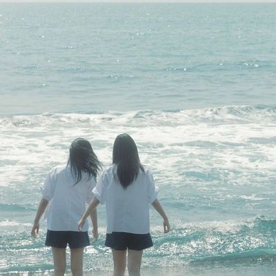 Seaside🌊✨ (@bob.leo) / Cosmos Bubblegum Aesthetic, Pin Background, Newjeans Core, Korean Vibes, Japan Core, Girls Friendship, Nostalgia Core, Japanese Lifestyle, Dreamy Photography