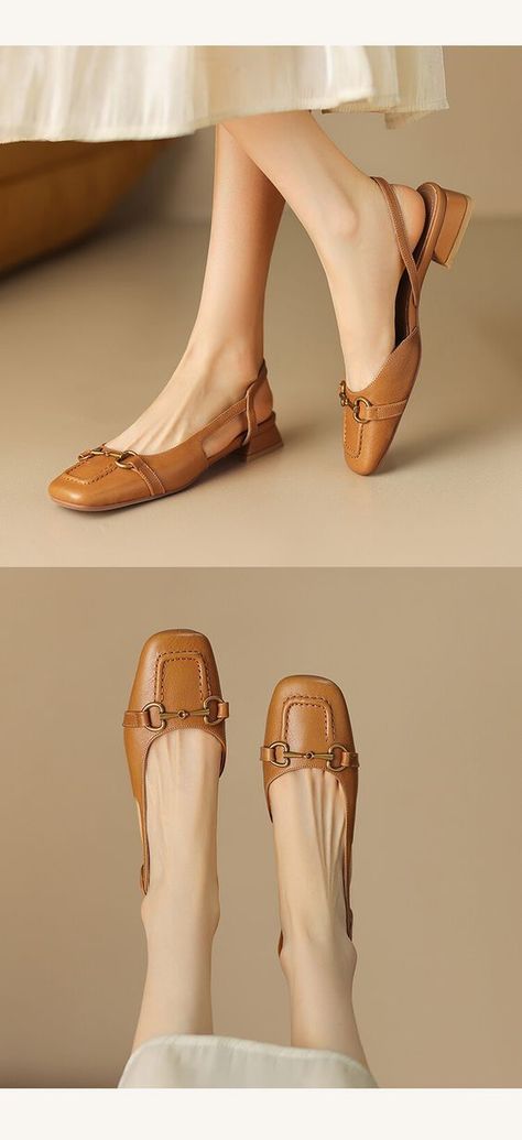 Closed toe wedges