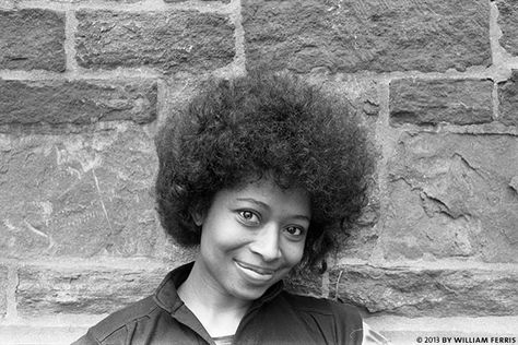 Alice Walker. Photo by Bill Ferris Jeanette Winterson, Telling The Truth, Unapologetically Black, Alice Walker, Black Entertainment, Vintage Black Glamour, Women Writers, Female Founders, Afro Punk