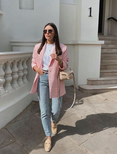 Blazer Rosa, Casual Oufits, Parisian Outfits, Career Outfits, New Look Fashion, Look Rose, The Emoji, Winter Fashion Outfits Casual, Business Outfits Women