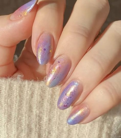 ً (@archivedlooks) on X Mermaid Gel Nails Ideas, Speak Now Nails, Classy Acrylic Nails, Pretty Gel Nails, Sparkle Nails, Nails Desing, Minimalist Nails, Fabulous Nails, Dream Nails