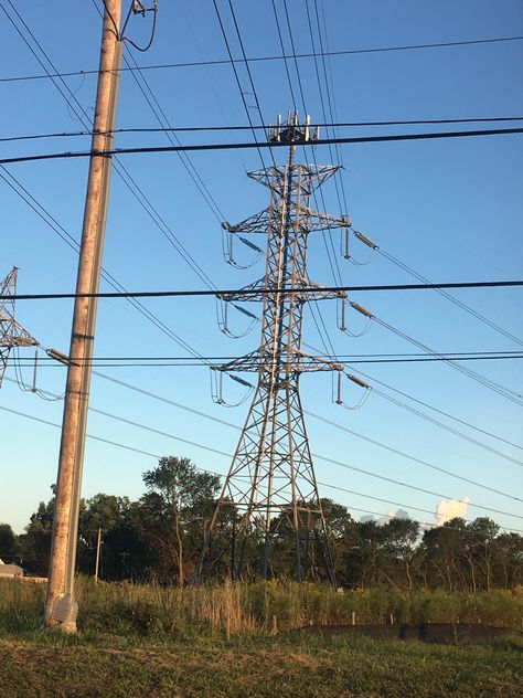 This cell tower mounted in a high tension power line tower Pretty Objects, Cell Tower, High Tension, Philippines, Funny Animals, Tower, Quick Saves, Art