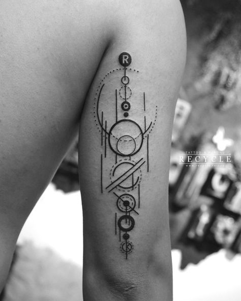 Rabbit Acid (@linhvu.recycle) • Instagram photos and videos Solar System Tattoos, Tattoo Planets, Tatuaje Trash Polka, Tricep Tattoos, Geometric Arrow Tattoo, Space Tattoos, Solar System Tattoo, Inner Bicep Tattoo, Geometric Arrow