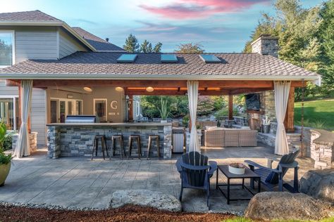 Outdoor Living Areas — Sullivan Custom homes Screened In Porch Fireplace, Fireplace Bar, Cottage Deck, Backyard Envy, Covered Outdoor Kitchens, Modern Pool House, Covered Patio Design, Outdoor Living Space Design, Dream Backyard Pool