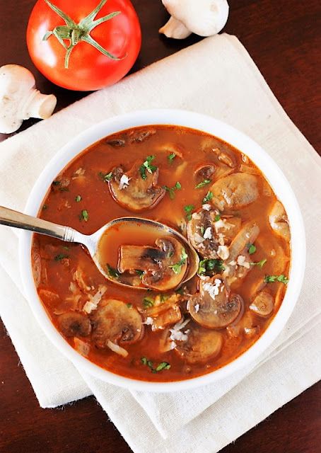 Hearty Homemade Tomato-Mushroom Soup image Best Mushroom Soup, Homemade Mushroom Soup, Meal List, French Soup, Soups Recipes, Bacon Soup, Mushroom Soup Recipes, Quick Vegetarian Meals, Bacon Tomato