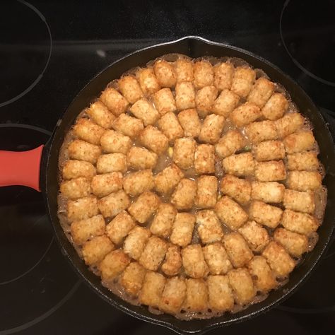 Tater Tot Casserole Tater Tot Bake, Reuben Casserole, Meals Kids Love, Tater Tot Casserole Recipes, Easy Dinner Casseroles, Tot Casserole, Tater Tot Casserole, Beef Casserole, Easy Casserole