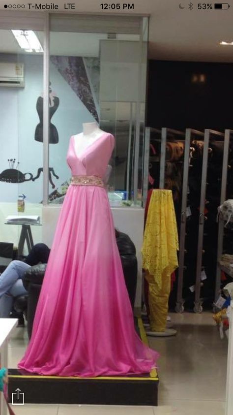 Ombre Dress Indian, Haldi Dress Ideas, Embroidered Organza Dress, Wedding Motif, Ombre Gown, Pink Kurti, Haldi Dress, Wedding Motifs, Indian Pink