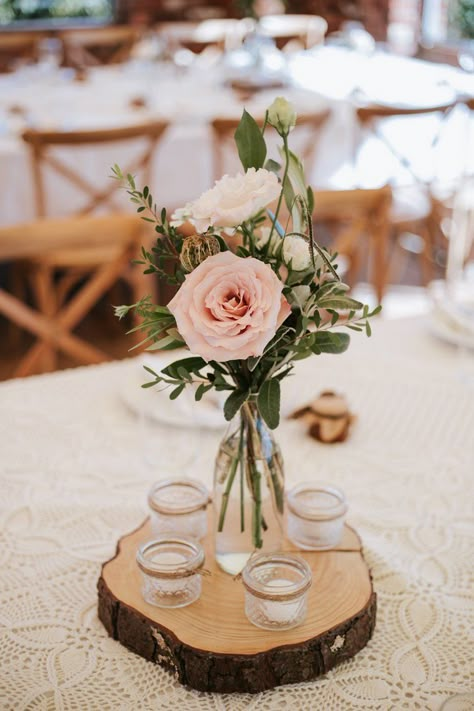 Old Barn Wedding, Budget Friendly Wedding Ideas, Wedding Table Centrepiece, Nz Wedding, Secret Garden Wedding, Unique Wedding Flowers, Budget Friendly Wedding, Table Centrepiece, Flower Centerpieces Wedding