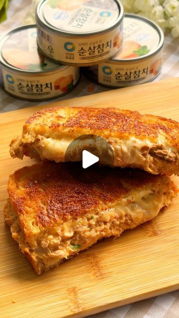 Miso Jen Kitchen on Instagram: "not your regular tuna melt 🥪  you have to try this spicy tuna melt with a korean twist! this tuna melt is a wonderful combo of crispy sourdough, gooey cheese, and a delicious spicy tuna mixture (canned tuna is from @ofoodusa which you can find on Amazon!) that’s flavored with kimchi, gochujang and green onions. the perfect blend of hot and cold, creamy and crunchy!   for the full recipe, comment “recipe please” and i’ll send it over to you! 🧀🥪  #spicytunamelt #tunamelt #sandwich #sandwichrecipe #kimchi #koreanfood #sandwichideas #homecooking #easylunch #easysnack" Spicy Tuna Recipe Canned, Kimchi Tuna Melt, Tuna Melts Sandwich, Spicy Tuna Melt, Spicy Tuna Sandwich, Tuna Sandwich Recipes, Tuna Melt Sandwich, Tuna Melt Recipe, Canned Tuna Recipes