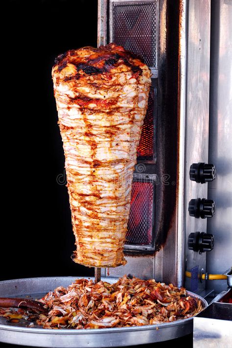 Turkish Doner, Grilled Tandoori Chicken, Chicken Doner, Turkish Chicken, Turkish Kebab, Fruit For Diabetics, Atlanta Eats, Doner Kebab, Sliced Meat