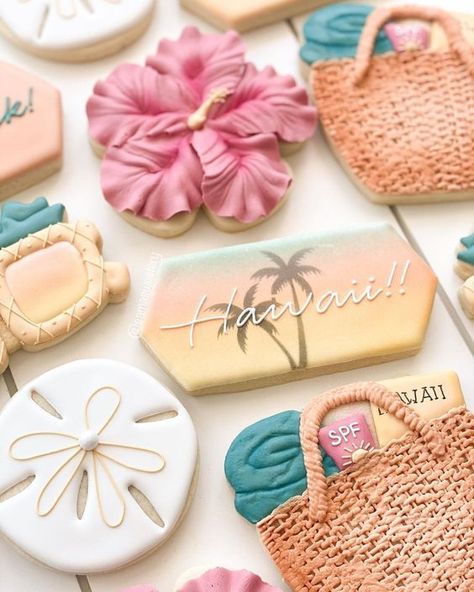 Tropical Cookies, Hawaiian Cookies, Beach Dessert, Summer Birthday Cake, Surf Cake, Beach Cupcakes, Wedding Shower Cookies, Cookie Decorating Icing, Beach Cookies