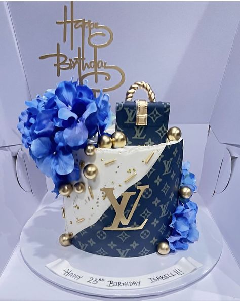 85 Birthday Cake, Cake For Party, Chanel Birthday Cake, Cake Winter, Winter Garden Florida, Garden Florida, Blue Birthday Cakes, B Day Cake, 13 Birthday Cake